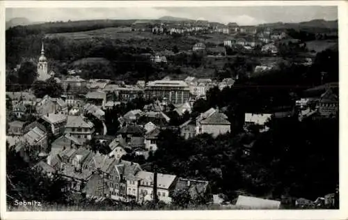 Ak Sebnitz Sächsische Schweiz, Landschaftsaufnahme, Stadtblick auf  Kirche, historische Häuser