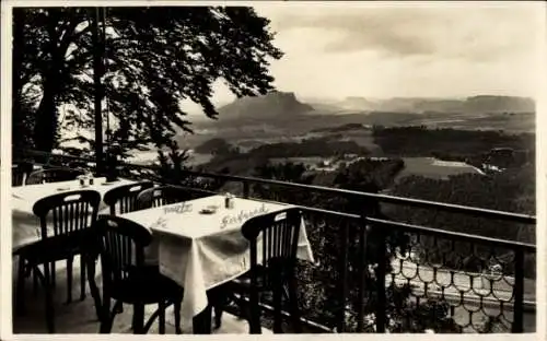 Ak Lohmen Sächsische Schweiz, Bastei, Restaurant mit Tisch eindecken, Aussicht auf die Landschaft