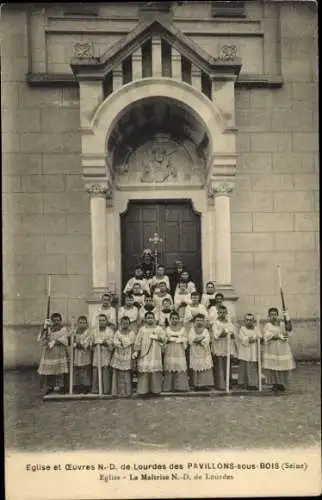 Ak Pavillons Seine-Saint-Denis, Eglise et Oeuvres N.-D. de Lourdes, Kirche, La Maltrise N.-D.