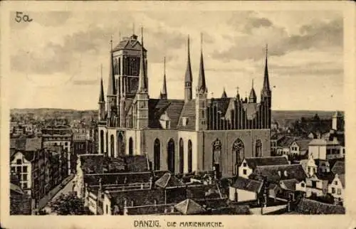 Ak Gdańsk Danzig,  die Marienkirche, gotische Architektur, Stadtdetail