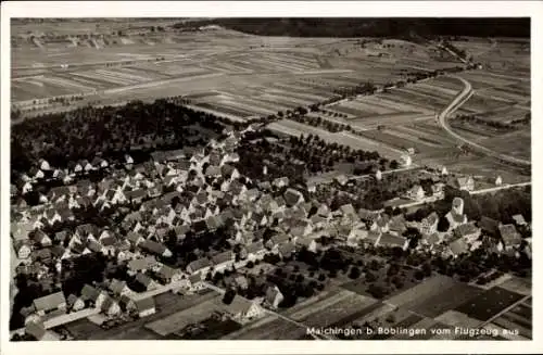Ak Maichingen Sindelfingen in Württemberg, Luftaufnahme von Maichingen, Häuser und Felder, Flugze