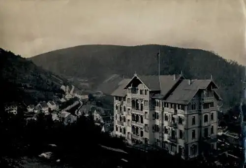 Foto Triberg im Schwarzwald, Schwarzwaldhotel