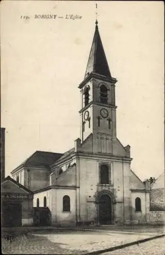 Ak Bobigny Seine Saint Denis, Kirche, Uhrturm, schwarze und weiße Fotografie, städtische Umgebung