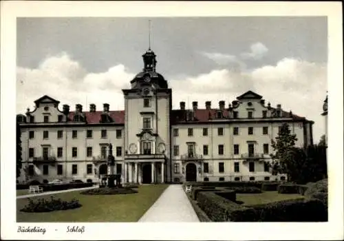 Ak Bückeburg im Kreis Schaumburg, Schloss,  Architektur, Gartenanlage