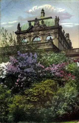 Ak Dresden Altstadt, Kgl. Zwinger, Blütenschmuck, Blumen,  Architektur, 