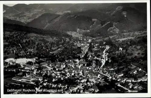 Ak Kandern im Schwarzwald Baden, Luftaufnahme von  beeindruckende Landschaft, kleine Stadtansicht
