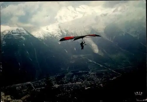 Ak Paraglider über dem Tal von Chamonix Mont Blanc
