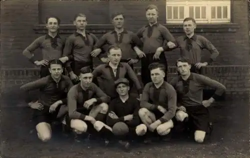 Foto Ak Fußballspieler, Mannschaft, 1933