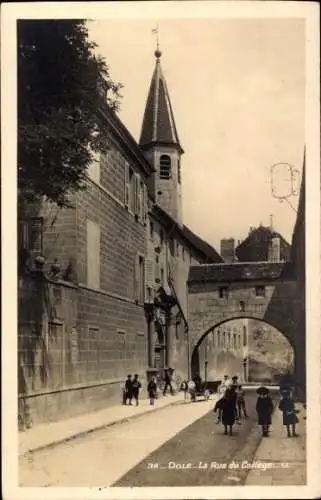 Ak Dole Jura, Rue du College