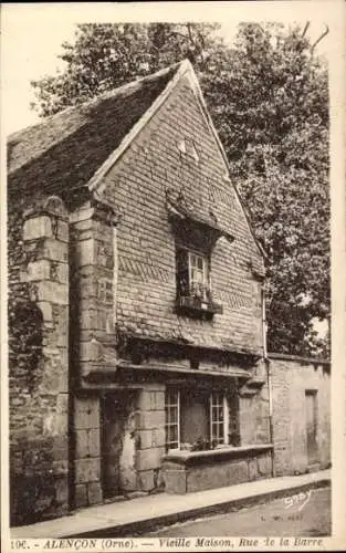 CPA Alençon Orne, Vieille Maison, Rue de la Barre