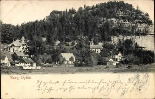 Ak Oybin in der Oberlausitz, Berg Oybin, Historische Ansicht,  Häuser im Vordergrund, Wald im Hin