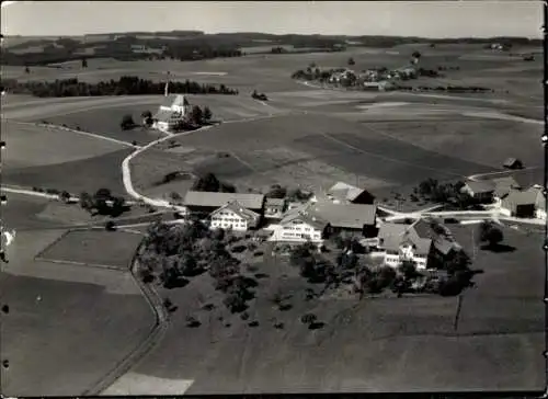 Foto Görwangs Aitrang in Schwaben, St. Alban, Fliegeraufnahme
