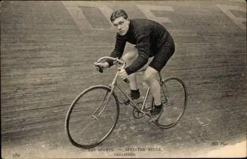 Ak Radrennsport, Radrennfahrer Verlinden, belgischer Sprinter, Radrennbahn