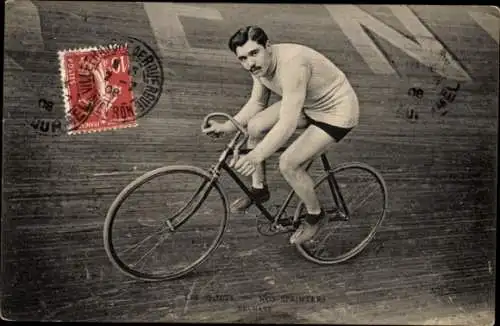 Ak Radrennsport, Radrennfahrer Delhaye, Sprinter, Radrennbahn