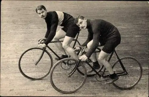 Ak Radrennsport, Radrennfahrer Nedela und Jerck, Sprinter, Radrennbahn