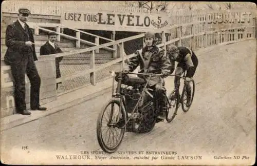 Ak Radrennsport, Radrennfahrer Walthour, amerikanischer Steher, Trainer Gussie Lawson, Schrittmacher