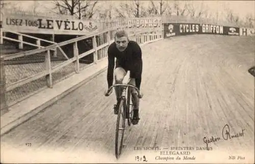 Ak Radrennsport, Radrennfahrer Ellegaard, dänischer Sprinter, Weltmeister, Radrennbahn