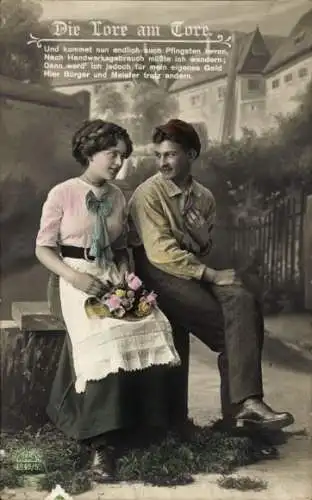 Ak Liebespaar, Tore am Tore