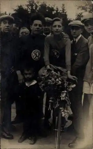 Foto Ak Radfahrer, Gruppenfoto