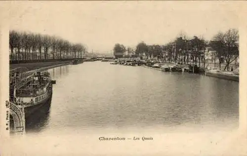 Ak Charenton le Pont Val de Marne, Flussansicht,  Boote, Bäume am Ufer, Schwarz-Weiß-Foto
