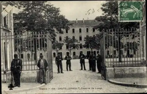 Ak Châtellerault Vienne, Caserne de Laage