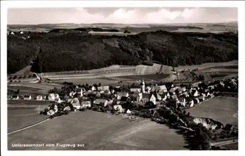 Ak Unteressendorf Hochdorf an der Riß Oberschwaben, Fliegeraufnahme