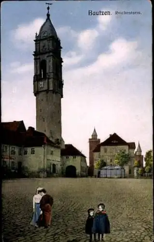 Ak Bautzen Sachsen, Partie am Reichenturm, Damen, Kinder