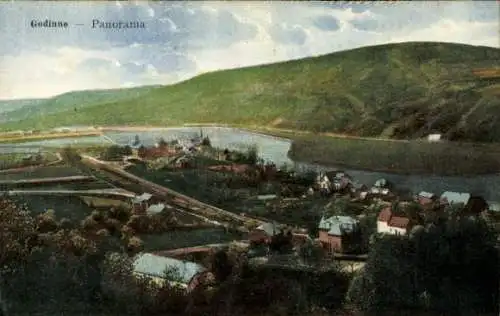 Ak Godinne Yvoir Wallonien Namur, Panoramablick auf  Fluss, Hügel, Häuser