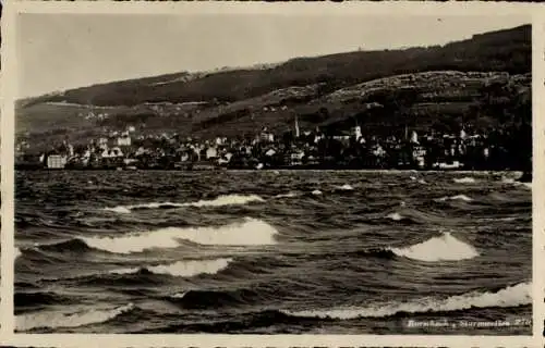 Ak Rorschach Kt. St. Gallen Schweiz, Seeblick auf  Wellen auf dem Wasser, Landschaft im Hintergru