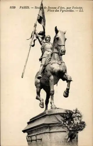 Ak Paris I, Théâtre du Châtelet, Statue von Jeanne d'Arc, Reiterstandbild, Platz des Pyramiden, S