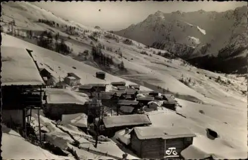 Ak Saint Véran Hautes Alpes, Gesamtansicht, Gebirge, Winter