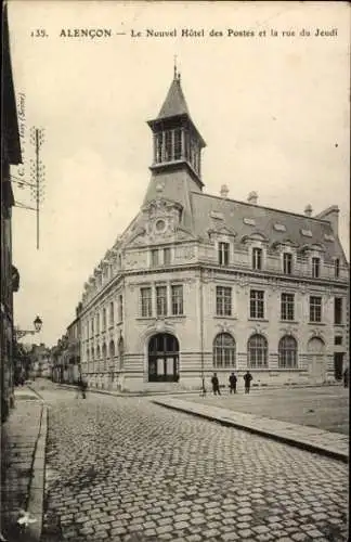 Ak Alencon Orne, Neues Postgebäude, Straße des Donnerstag,  Architektur, gepflasterte Straße