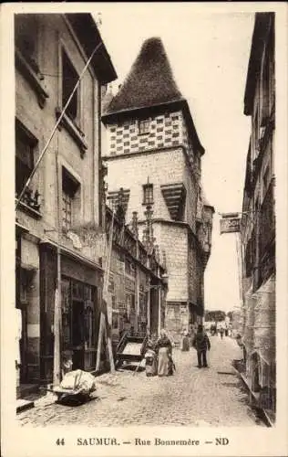 CPA Saumur Maine et Loire, Rue Bonnemère