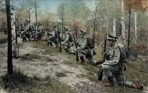 Ak Jäger-Bataillon Nr. 13, Felduniform, Soldaten in Uniformen