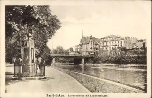 Ak Saarbrücken im Saarland, Louisenbrücke, Louisenanlagen, Holzbrücken, Natur, Stadtbild