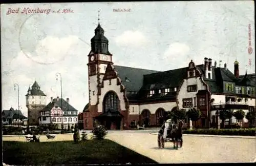 Ak Bad Homburg vor der Höhe Hessen, Bahnhof, s Gebäude, elegante Architektur, Kutsche
