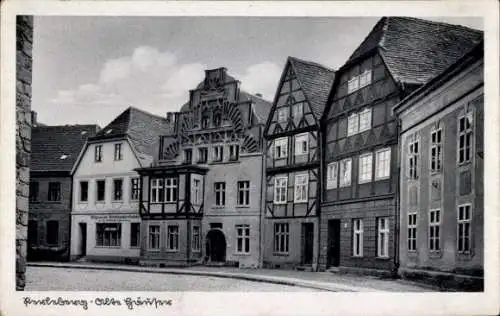 Ak Perleberg in der Prignitz, alte Häuser, Straßenansicht