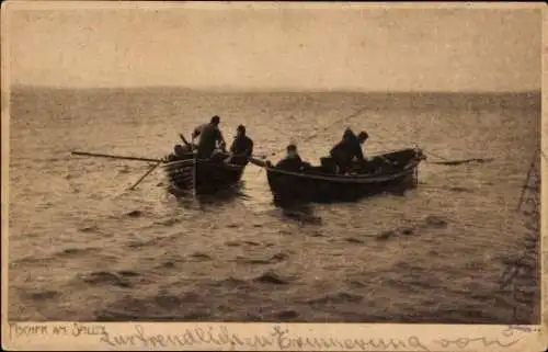 Ak Fischer am Spill, Boote