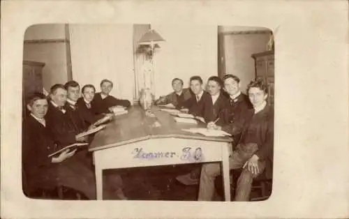 Studentika Foto Ak Karlsruhe in Baden, Studenten, Zimmer 30