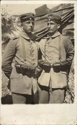 Foto Ak Deutsche Soldaten in Uniform, Portrait