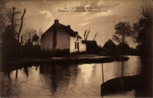 Ak La Briere Saint Nazaire Loire Atlantique, Landschaft bei Mondschein, Haus am Wasser, Bäume, ru