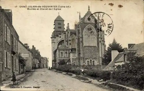 Ak Saint Julien de Vouvantes Loire Atlantique, Montée et Chevet de l'Eglise