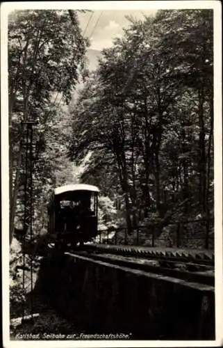 Ak Karlovy Vary Karlsbad Stadt, Seilbahn zur Feundschaftshöhe, Standseilbahn