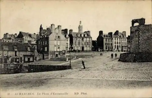 Ak Avranches Manche, Historische Stadtansicht, La Place d'Estouteville, alte Gebäude, Straßenansi