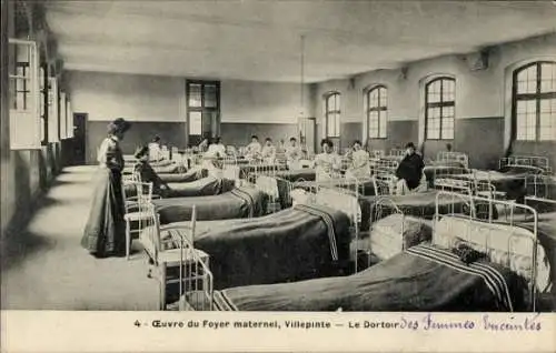 Ak Villepinte Seine-Saint-Denis, Dortoir, schwangere Frauen, Krankenhausbetten,  Aufnahme