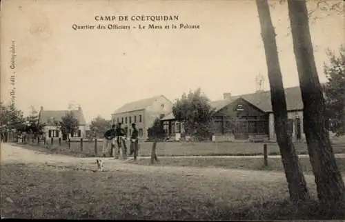 CPA Camp de Coëtquidan Morbihan, Quartier des Officiers, Le Mess et la Pelouse