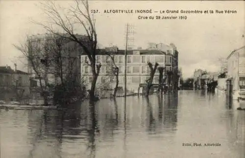 Ak Alfortville Val de Marne, Flut, Grand Gazomètre, Rue Véron, Foto von Félix