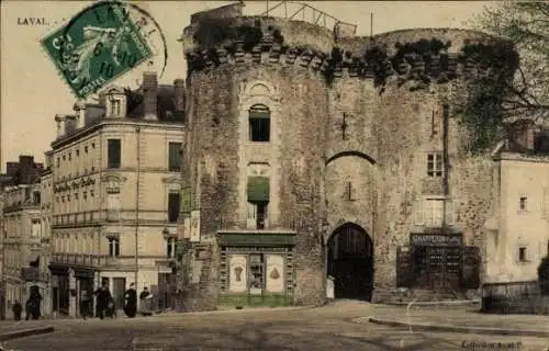 Ak Laval Mayenne, Historisches Bauwerk, Stadtansicht, Poststempel