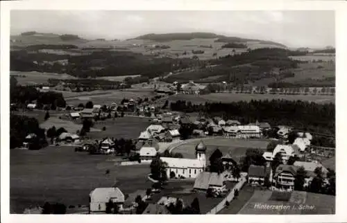 Ak Hinterzarten im Schwarzwald, Landschaftsaufnahme, Ortschaft, Häuser, Hügel, Wald