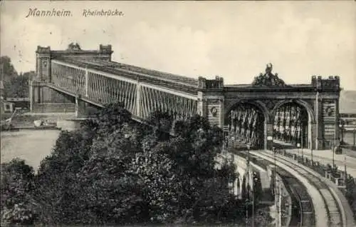 Ak Rheinau Mannheim in Baden, Rheinbrücke,   Architektur, Flussansicht